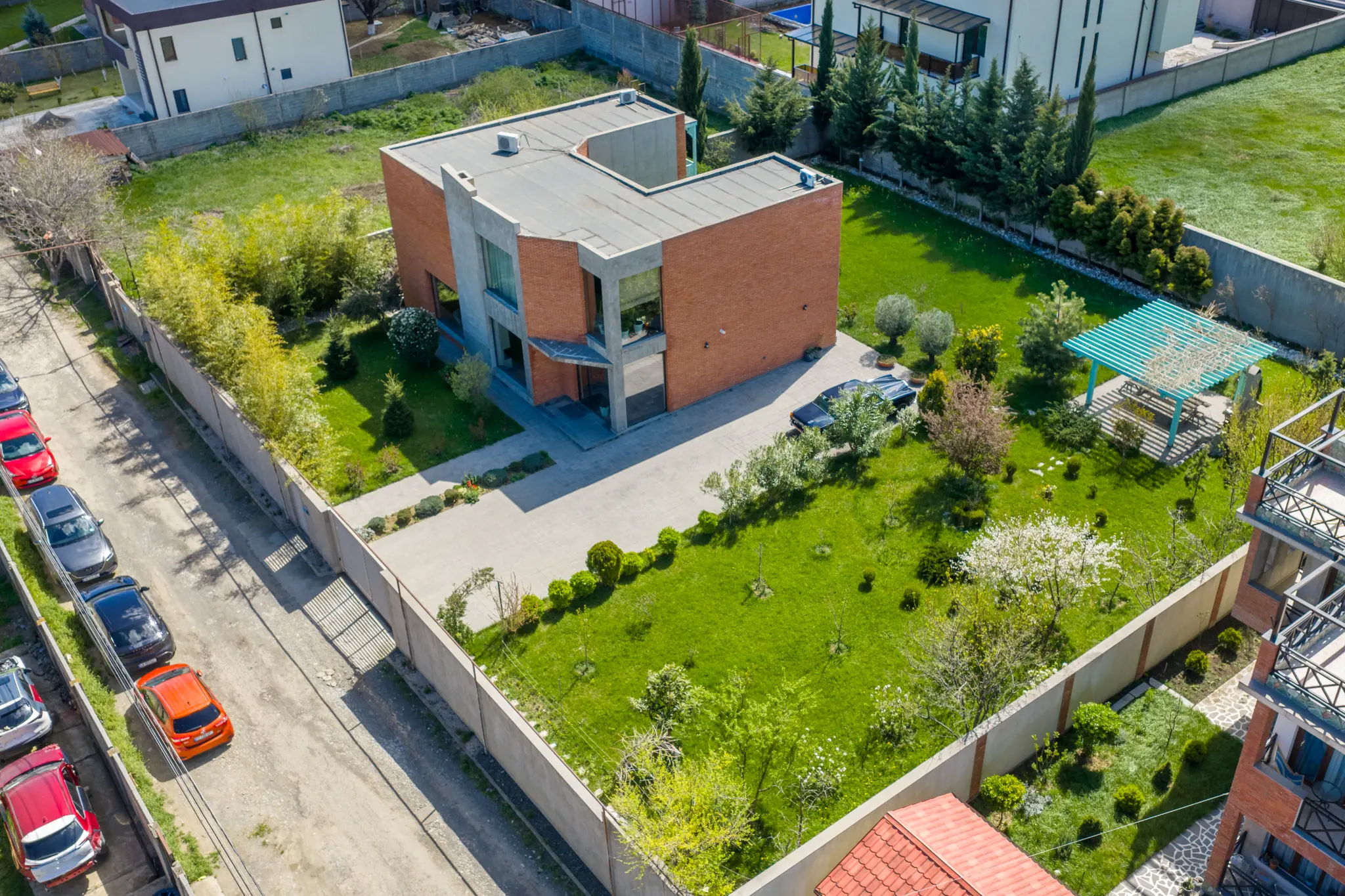 Aerial top-down of the 1,497 m² plot